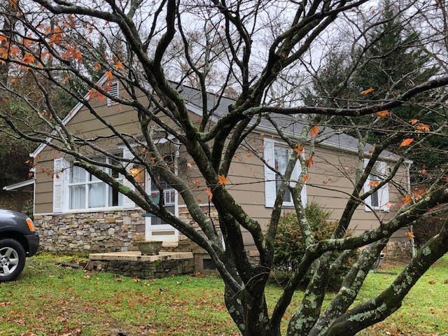107 Crescent Rd, Norris, TN 37828