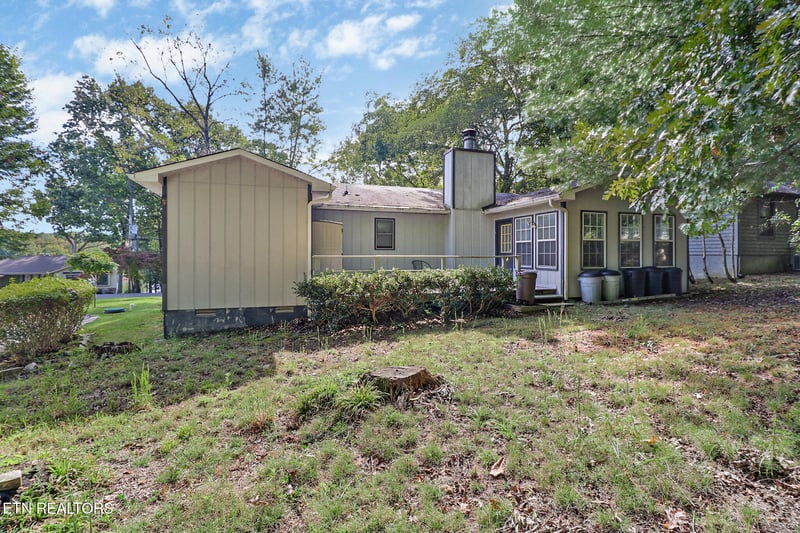107 Delbridge Ln, Crossville, TN 38558