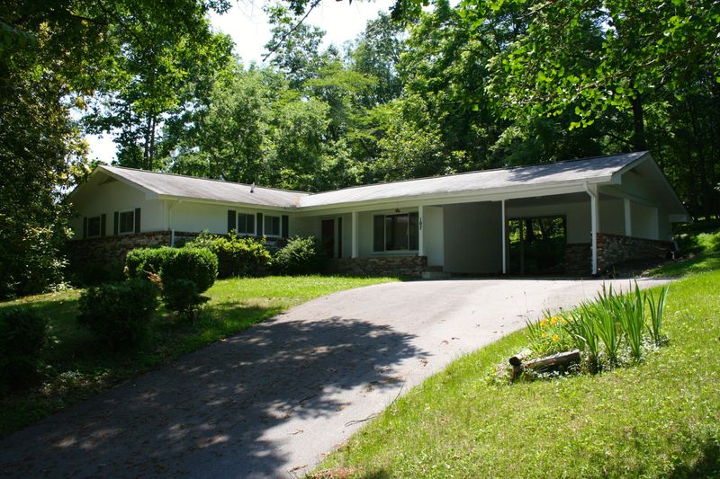 107 E Morningside, Oak Ridge, TN 37830