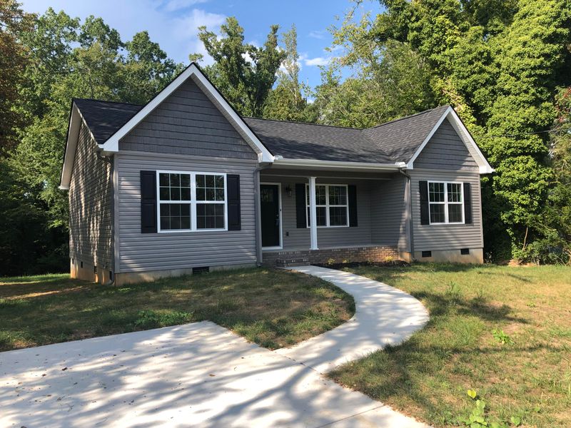 107 Euclid Pl, Oak Ridge, TN 37830