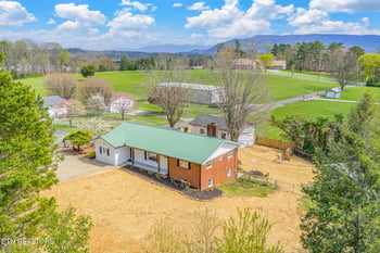 107 Harrison Ln, Seymour, TN 37865