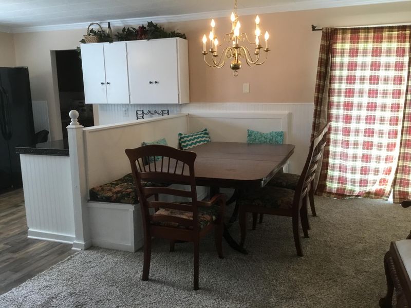107 Howard Ave, Harriman, TN 37748