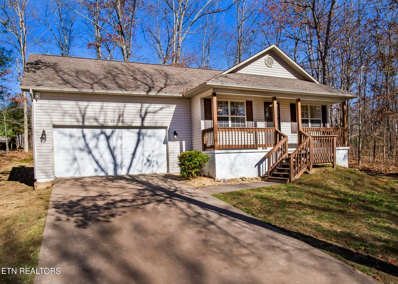 107 Ivy Ln, Crossville, TN 38558