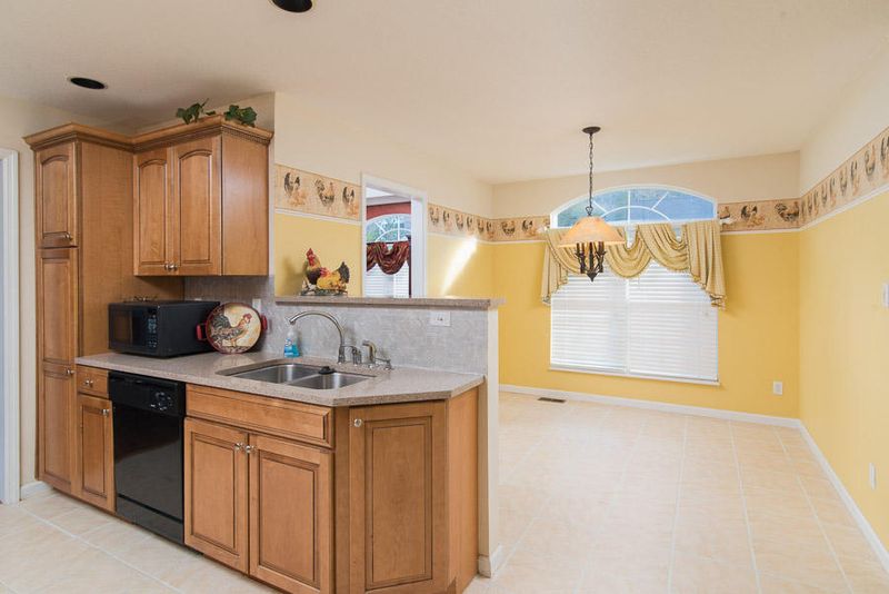 107 Jessica Ln, Clinton, TN 37716
