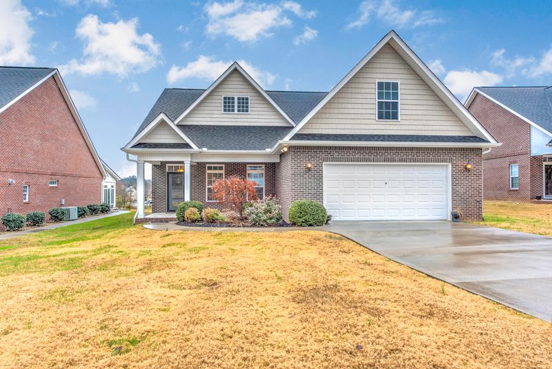 107 Meridian Way, Clinton, TN 37716