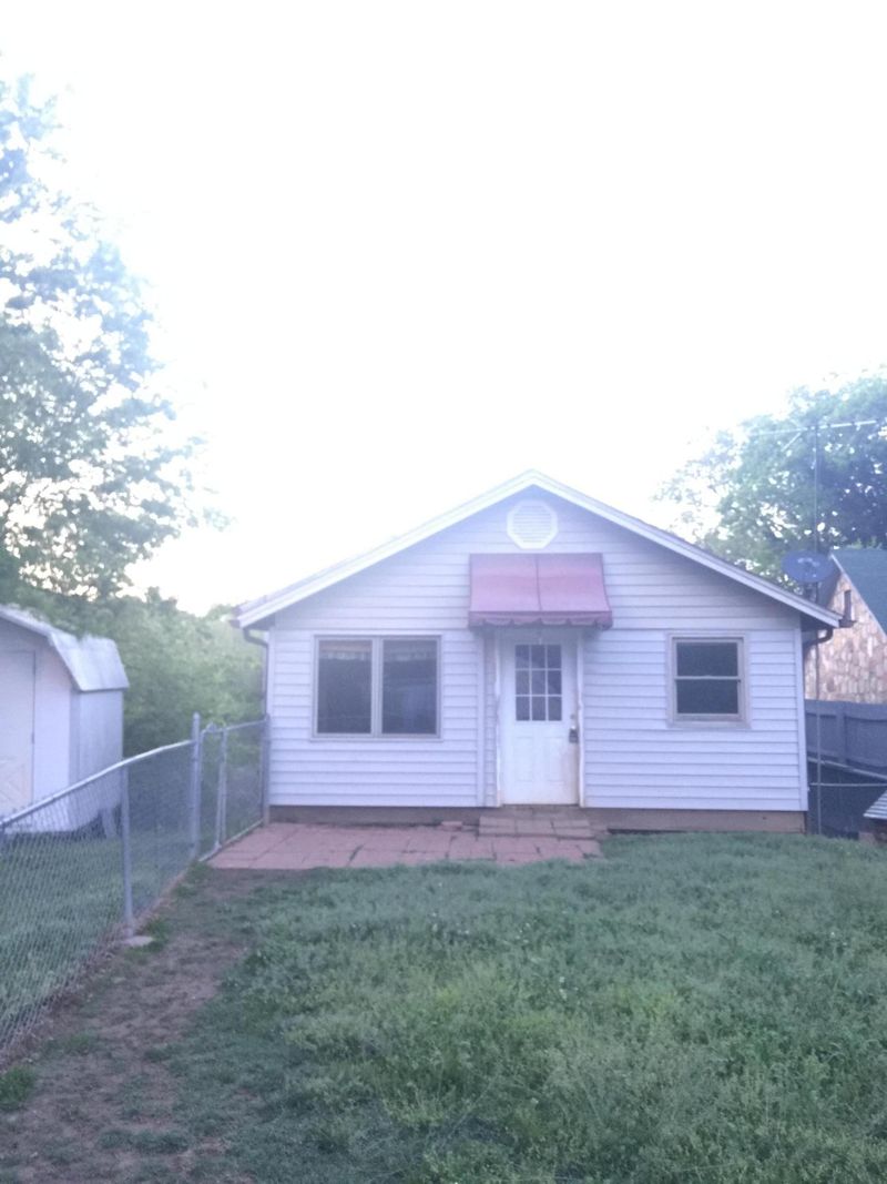 107 Mountain View Dr, Sevierville, TN 37862