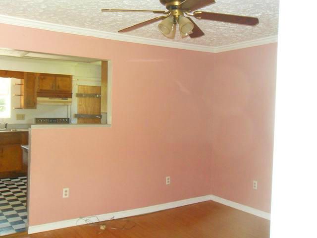 107 Oak Cir, Clinton, TN 37716