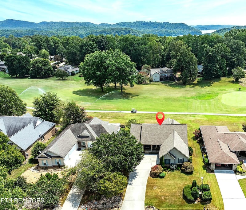 107 Oohleeno Way, Loudon, TN 37774