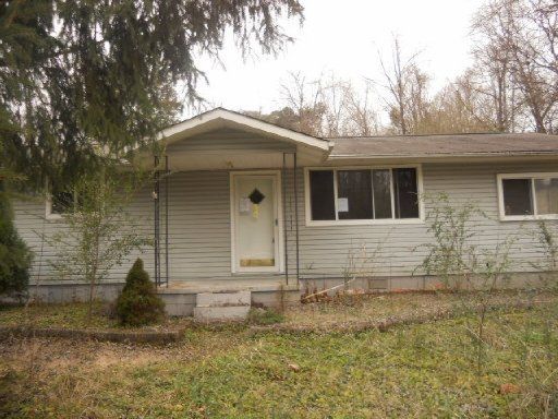 107 Osborne Ln, Clinton, TN 37716