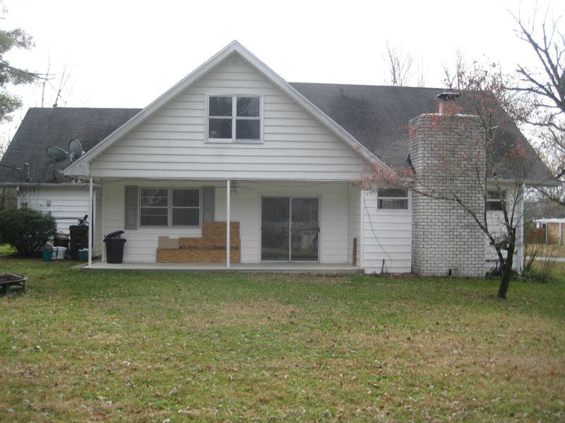 107 Parsons Rd, Oak Ridge, TN 37830