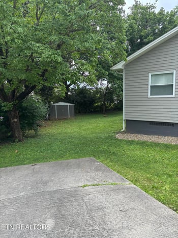 107 Porter Rd, Oak Ridge, TN 37830