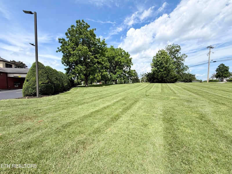 107 Sandy Springs Rd, Maryville, TN 37803