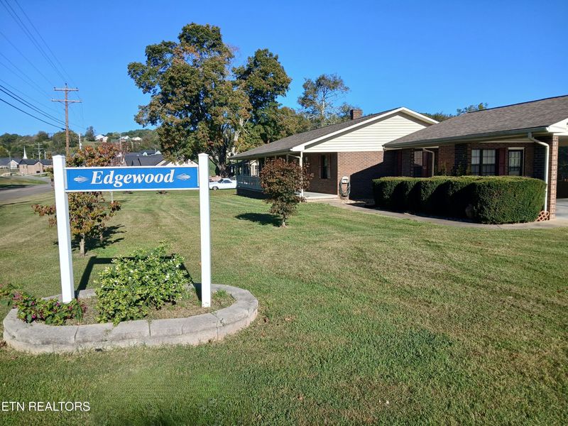 107 Susong Dr, Morristown, TN 37814