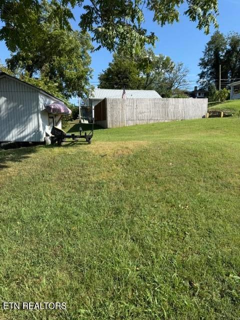 107 Trenton St, Harriman, TN 37748