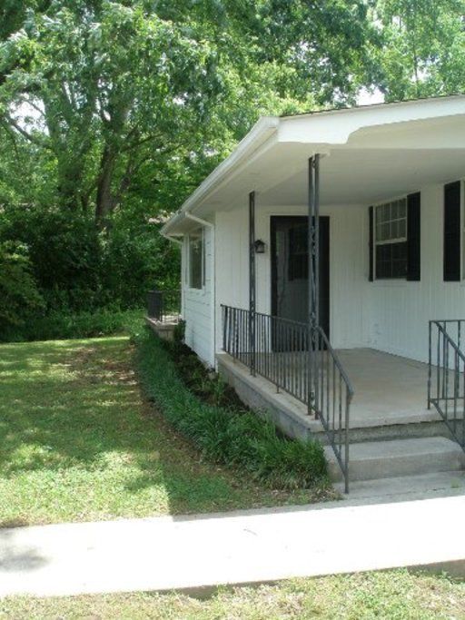 107 W Maiden Ln, Oak Ridge, TN 37830
