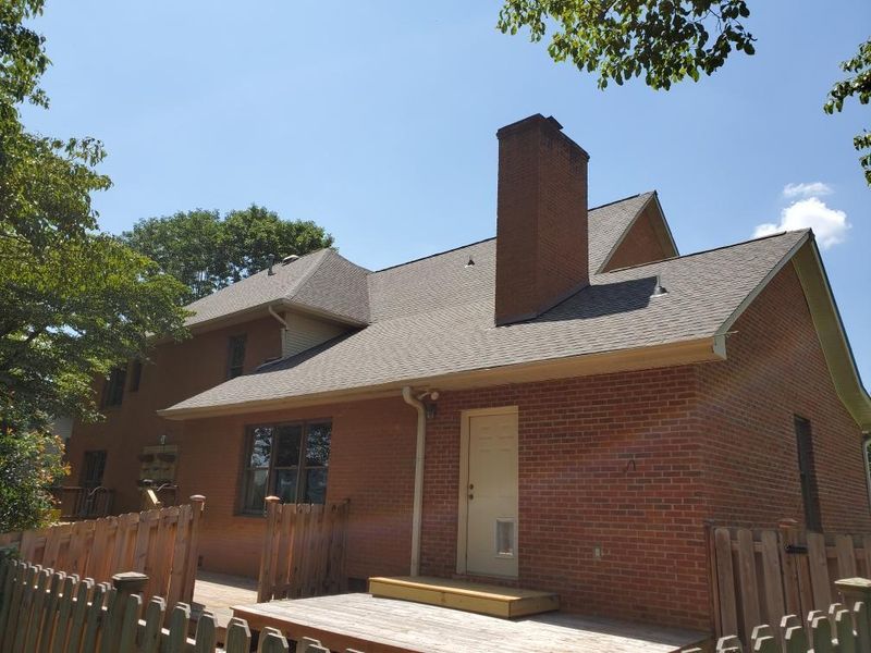 107 W Melbourne Rd, Oak Ridge, TN 37830