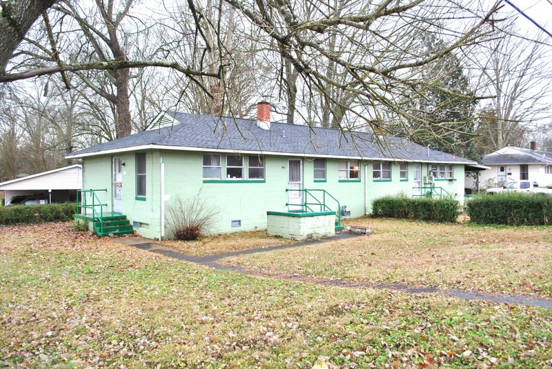 107 West Gettysburg Ave, Oak Ridge, TN 37830