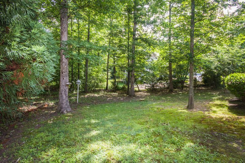 107 Wewoka Way, Loudon, TN 37774