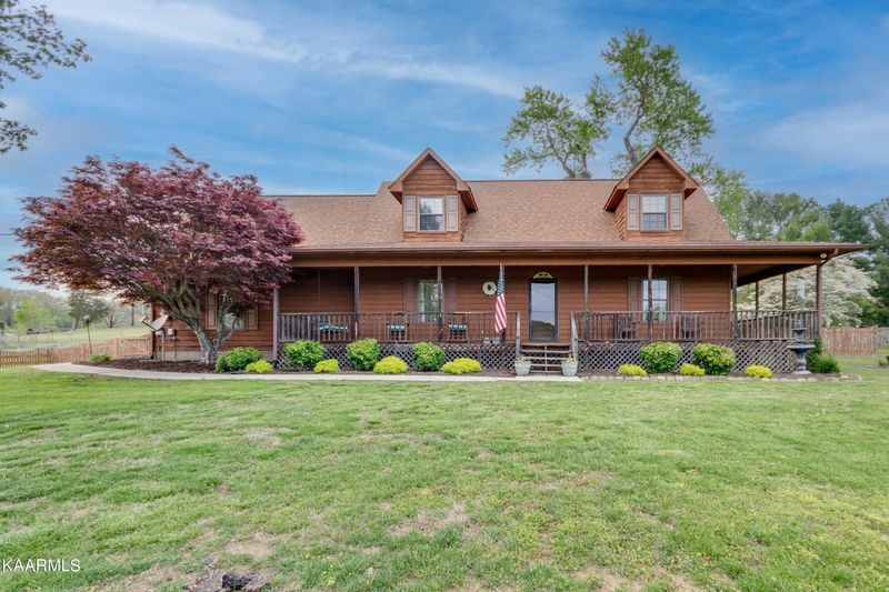 10707 Richland Rd, Mascot, TN 37806