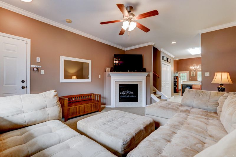10713 Carpenter Run Ln, Knoxville, TN 37932