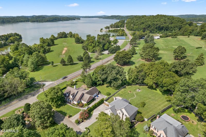10727 Eagle Glen Dr, Knoxville, TN 37922
