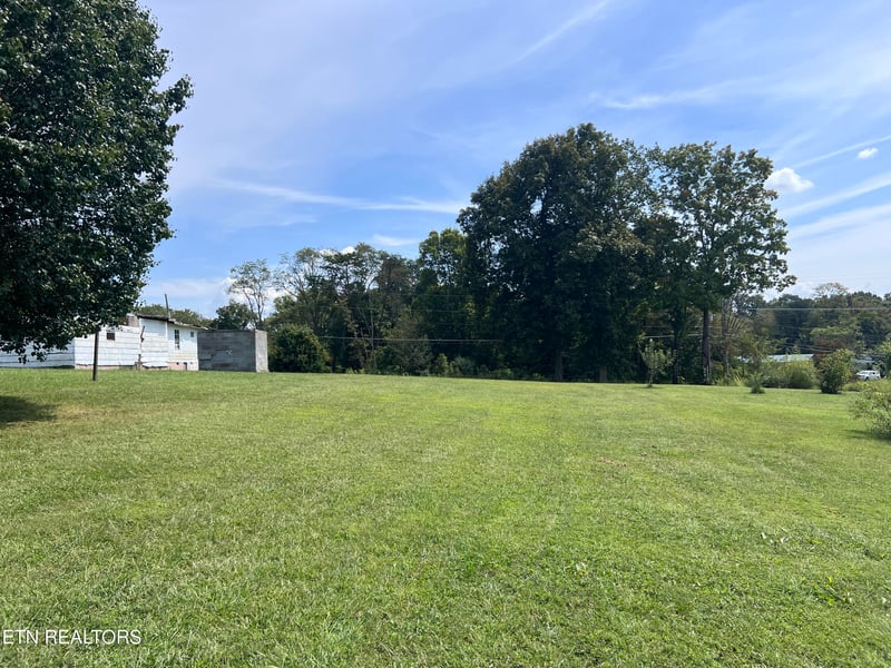 10728 Mountain Rd, Luttrell, TN 37779