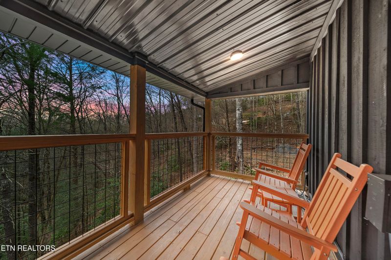 1079 Shell Mountain Rd, Sevierville, TN 37876