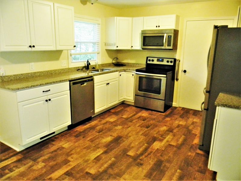 1079 W Main St, Sparta, TN 38583