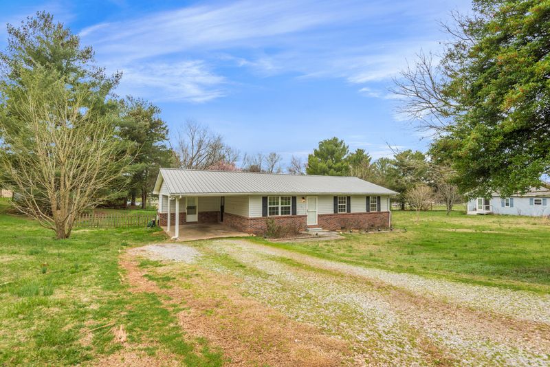 108 Azalea St, Sweetwater, TN 37874