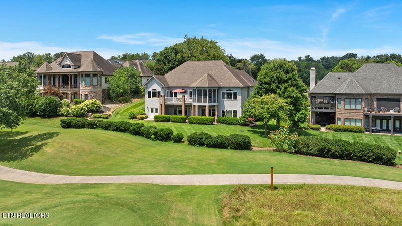 108 Cayuga Dr, Loudon, TN 37774