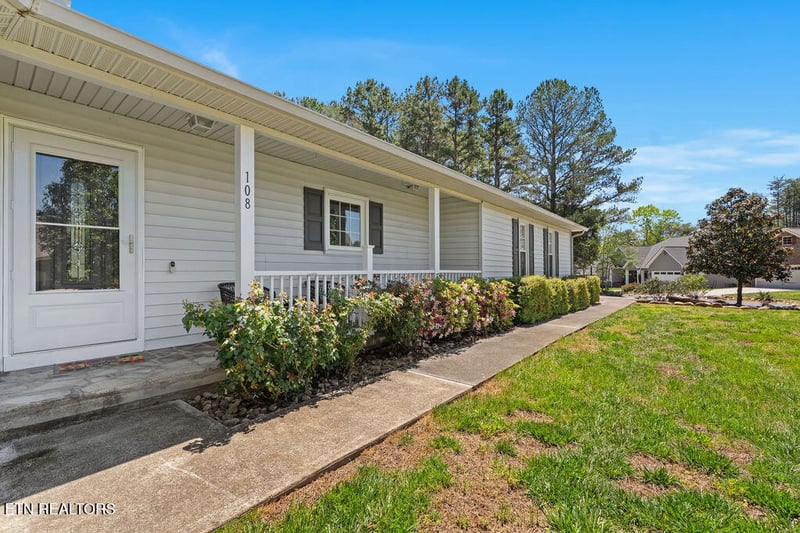108 Chahyga Way, Loudon, TN 37774
