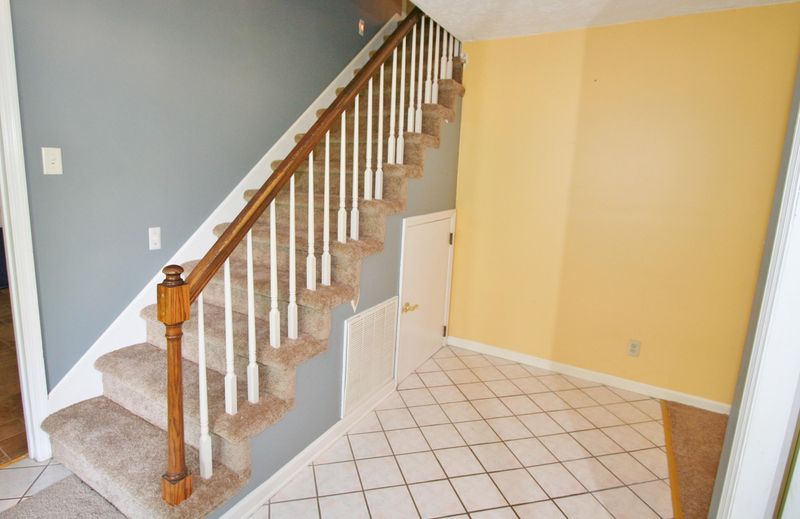 108 Clifton Cir, Oak Ridge, TN 37830