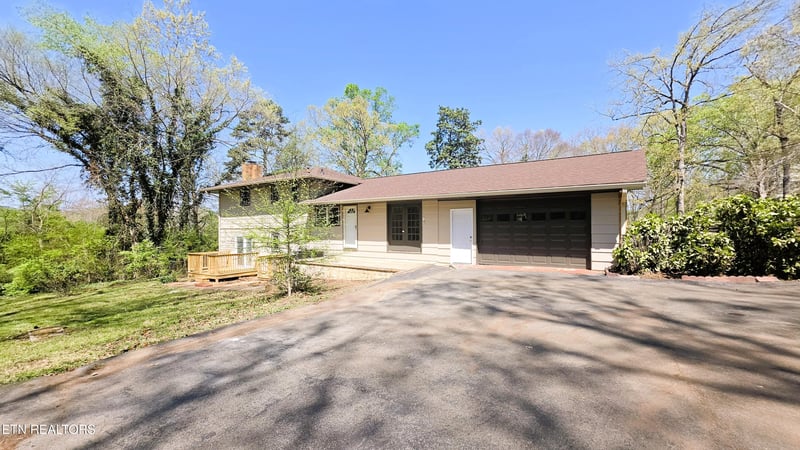 108 County Road 585, Englewood, TN 37329