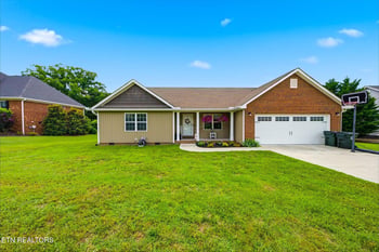 108 County Road 7030, Athens, TN 37303