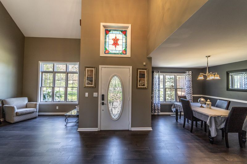 108 Deer Creek Dr, Crossville, TN 38571