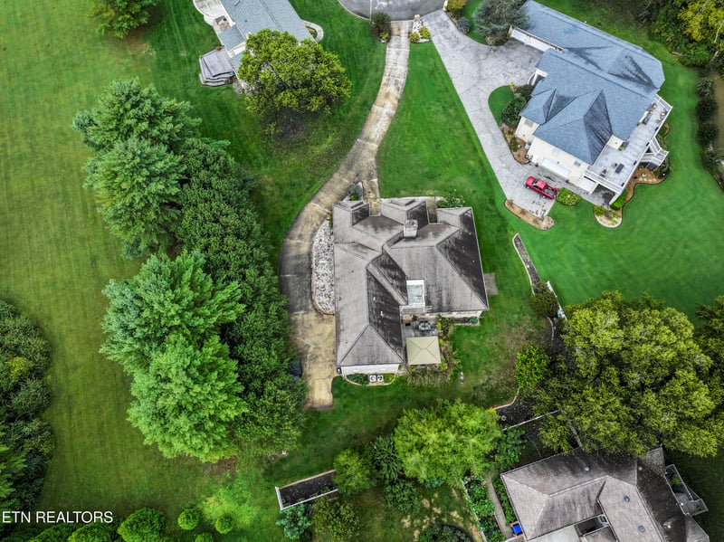 108 Deerfield Ln, Oak Ridge, TN 37830