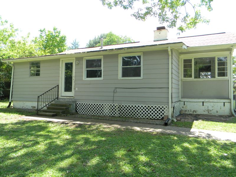 108 E Pasadena, Oak Ridge, TN 37830