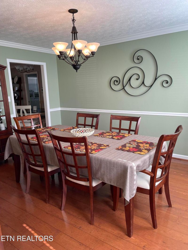 108 Eastridge Dr, Oak Ridge, TN 37830