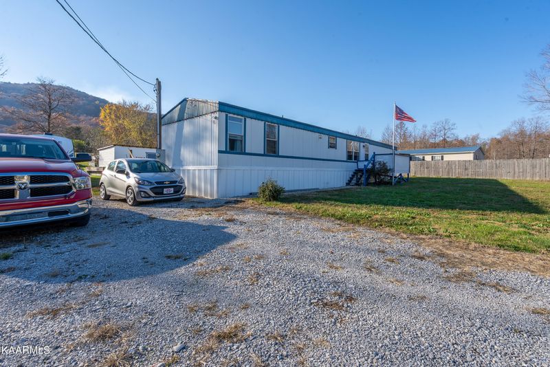 108 Grace Ln, Wartburg, TN 37887