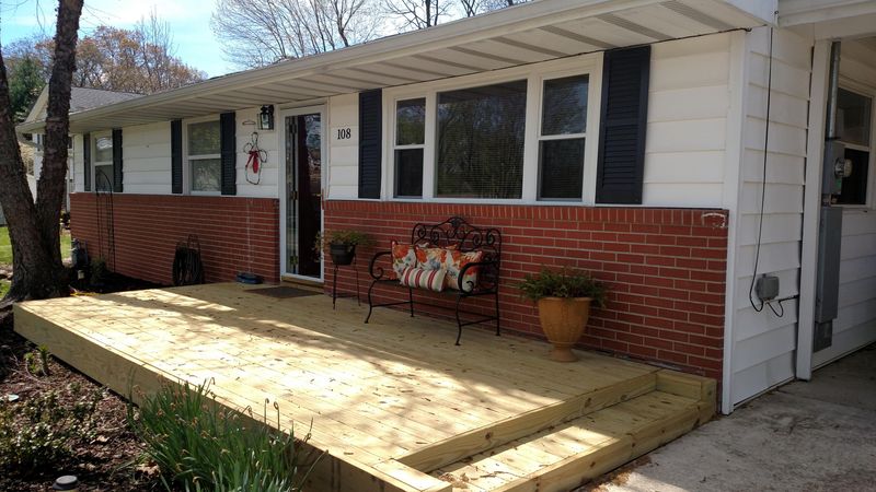 108 Independence Ln, Oak Ridge, TN 37830
