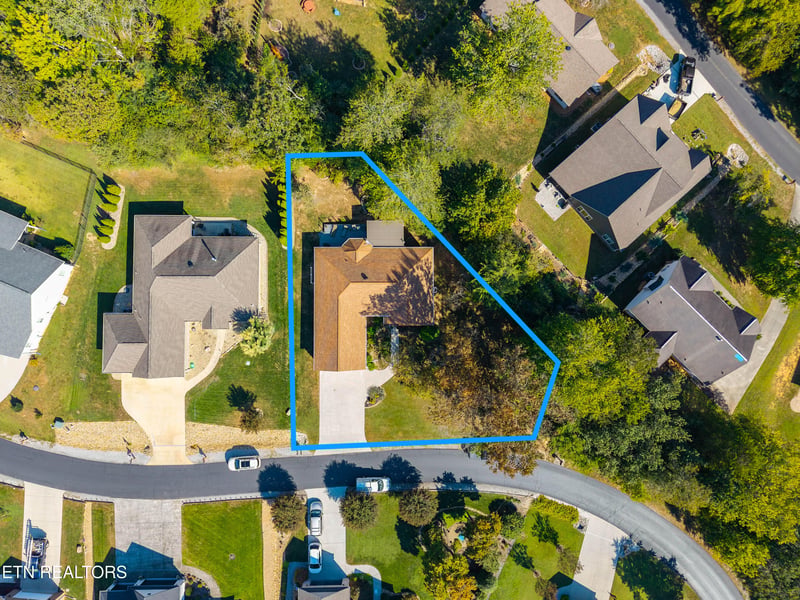 108 Kawga Way, Loudon, TN 37774