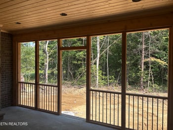 108 Laurelwood Dr, Crossville, TN 38558