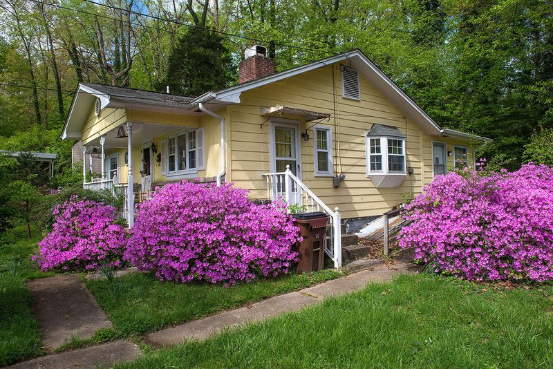108 Malvern Rd, Oak Ridge, TN 37830
