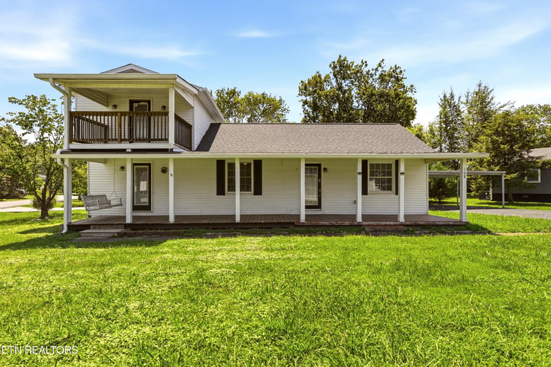 108 Meadowbrook St, Clinton, TN 37716