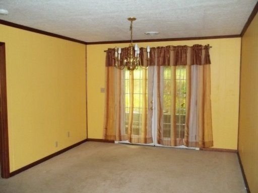 108 Morris Ln, Oak Ridge, TN 37830