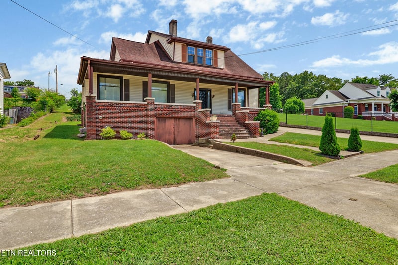 108 N Kingston Ave, Rockwood, TN 37854