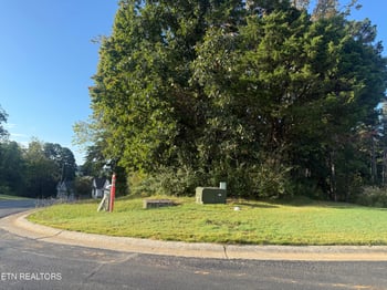 108 Nowata Dr, Loudon, TN 37774