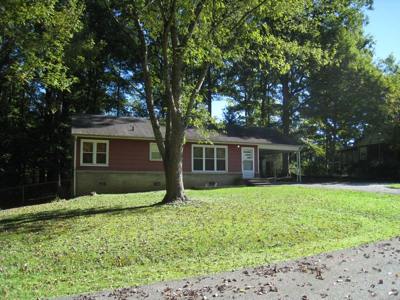 108 Oak Ln, Kingston, TN 37763