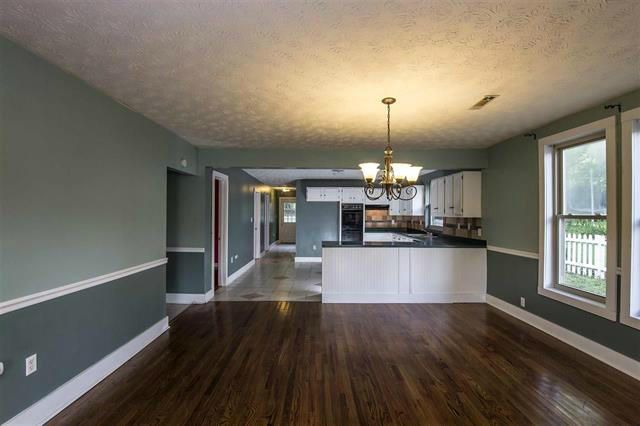 108 Ohio Ave, Etowah, TN 37331