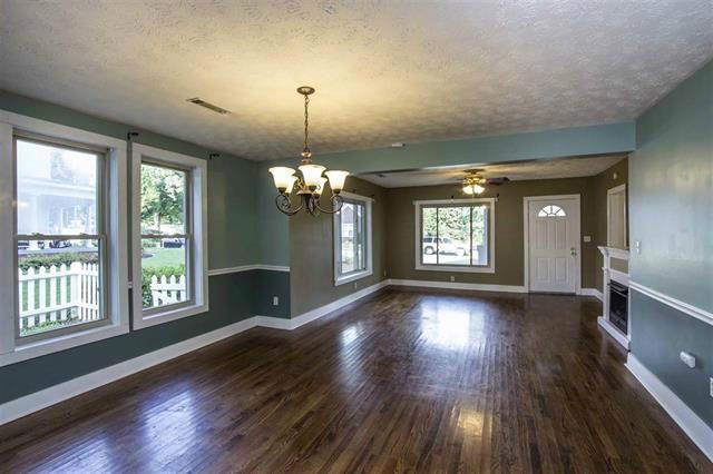 108 Ohio Ave, Etowah, TN 37331